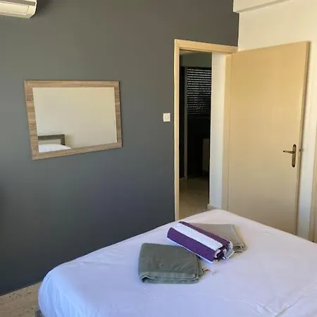 Διαμέρισμα Paradise Homes 12 *